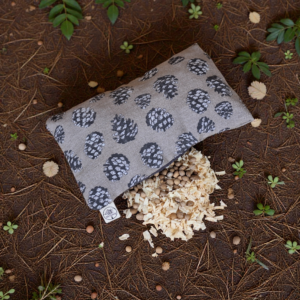 Zirben-Kirschkernkissen "Zapfen"